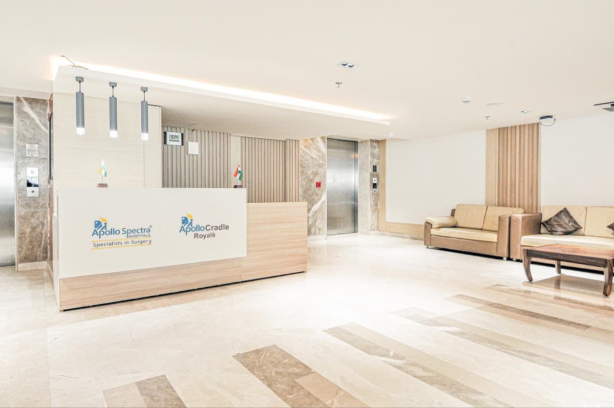 Apollo Cradle And Fertility Clinic - HSR Layout - Photo 2
